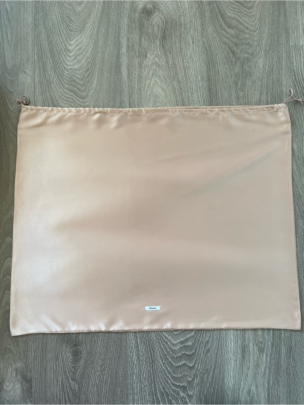 Prada dust bag (C810)